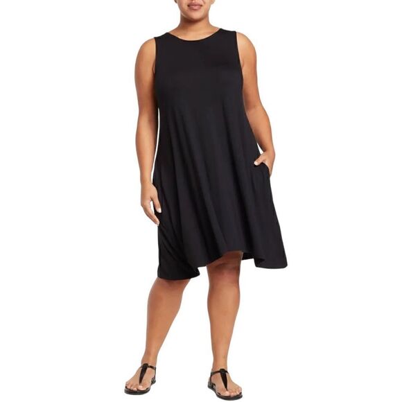 Melrose and Market Dresses & Skirts - NWT Knit Swing Dress with Pockets